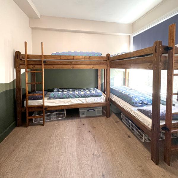 room photo with bunkbeds